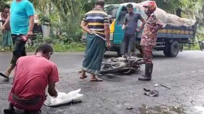 বাগেরহাটে ট্রাক-মোটরসাইকেল সংঘর্ষে নিহত ‌১