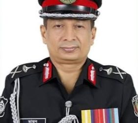 আইজিপি হলেন চৌধুরী আবদুল্লাহ আল-মামুন