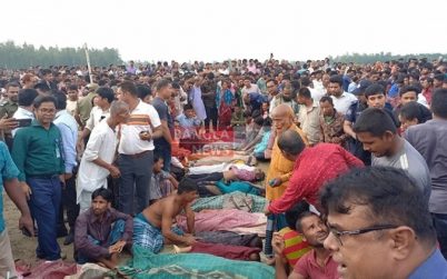 পঞ্চগড়ের করোতোয়া নদীতে নৌকাডুবি, নারী-শিশুসহ ২৫ জনের মৃত্যু
