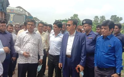 ভোমরা স্থল বন্দর পরিদর্শন করেন  নৌ-পরিবহন মন্ত্রনালয়ের সচিব মোন্তফা কামাল