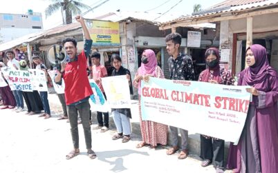 রামপালে নবায়নযোগ্য জ্বালানী ব্যবহারের দাবীতে মানববন্ধন