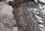 কপোতাক্ষ নদে বিলিন হলো পাউবোর ৩০০ মিটার বেঁড়িবাঁধ