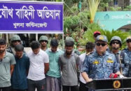 নৌবাহিনীতে চাকরি দেওয়ার নামে প্রতারণার দায়ে ৯ প্রতারক গ্রেফতার : ৩৮ প্রার্থী উদ্ধার