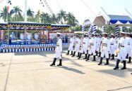 নেভাল একাডেমিতে তরুণ নৌ কর্মকর্তাদের কুচকাওয়াজ অনুষ্ঠিত