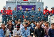 মায়ানমারে পাচারকালে সিমেন্ট বোঝাই দুটি বোটসহ ২৩ জন আটক