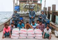 মায়ানমারে পাচারকালে সিমেন্ট বোঝাই বোটসহ ১১ জনকে আটক