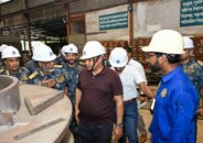 খুলনা শিপইয়ার্ড পরিদর্শন করলেন প্রধানমন্ত্রীর প্রতিরক্ষা উপদেষ্টা