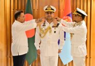 নৌবাহিনী প্রধানের দায়িত্বভার গ্রহণ করলেন খোন্দকার মিসবাহ উল আজীম