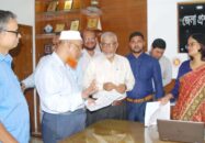 পাইকগাছায় খুবির দ্বিতীয় কৃষি ক্যাম্পাসকে ‘বিজ্ঞানী পি সি রায় কৃষি ইনস্টিটিউট’ নামকরণের দাবিতে স্মারকলিপি