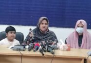 স্বামী ভাসুর আর ননদের নির্যাতন থেকে রক্ষা পেতে ফাতেমার আকুতি 